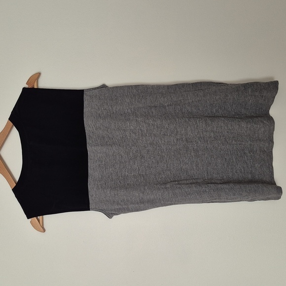 Vince Sleeveless Top Jersey Knit With Sheer Black Silk Accent Gray/Black Size M - Picture 2 of 5